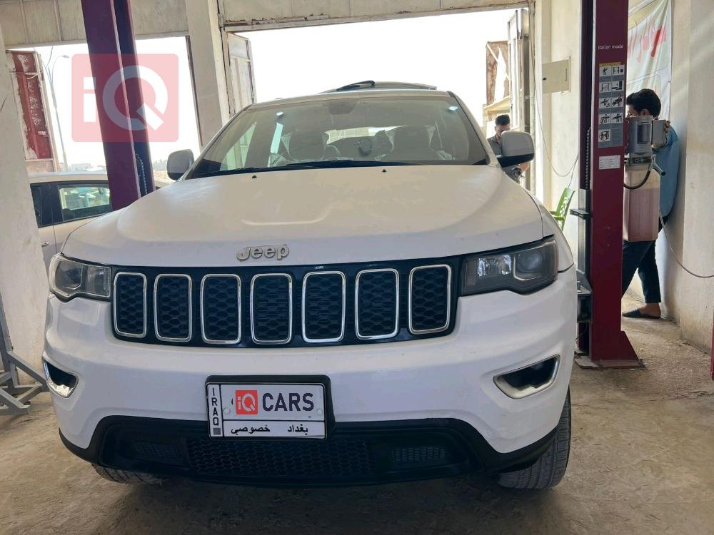 جيب جراند شيروكي